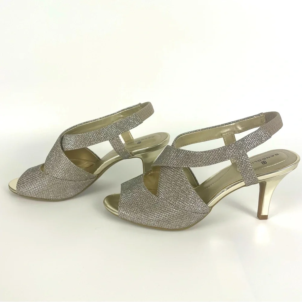 Bandolino Malorie Wishbone Sandal in Gold Size 6.5 - Picture 2 of 9